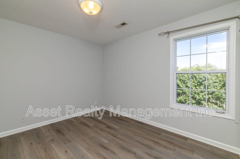 1217 Dreamview Lane property image