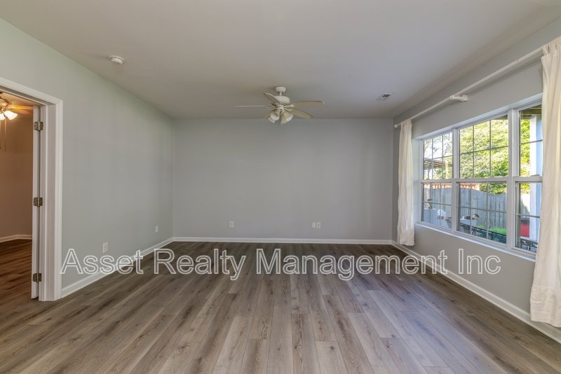 1217 Dreamview Lane property image