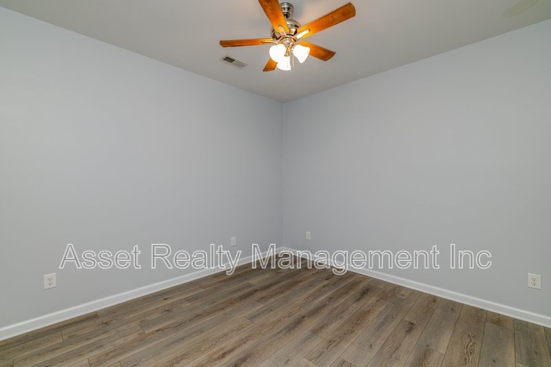 1217 Dreamview Lane property image