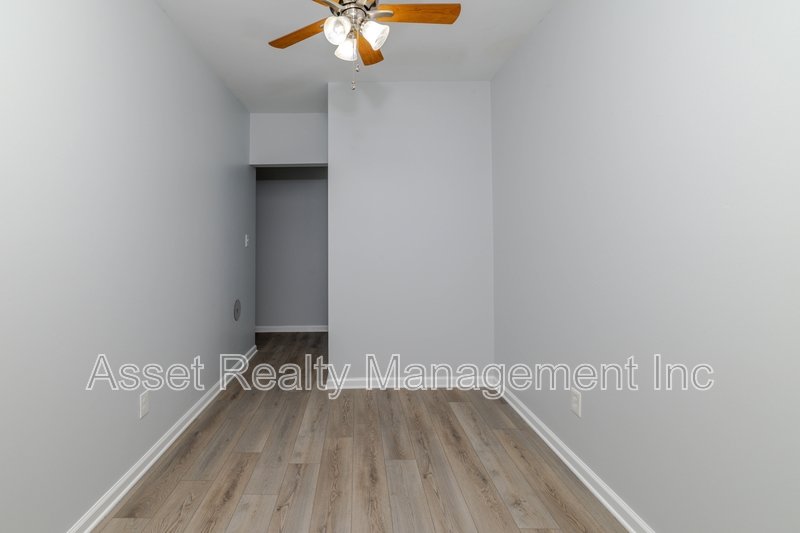 1217 Dreamview Lane property image