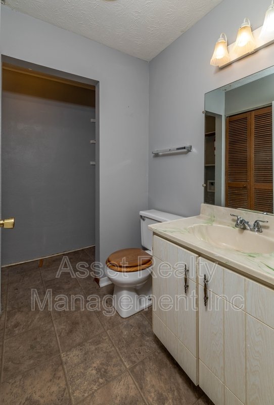 9104 Woodpark Lane Northwest - D property image