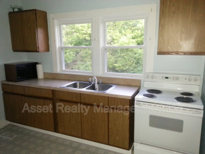 1208 Tipton Station Rd property image