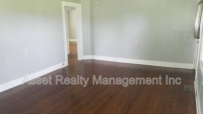 1208 Tipton Station Rd property image