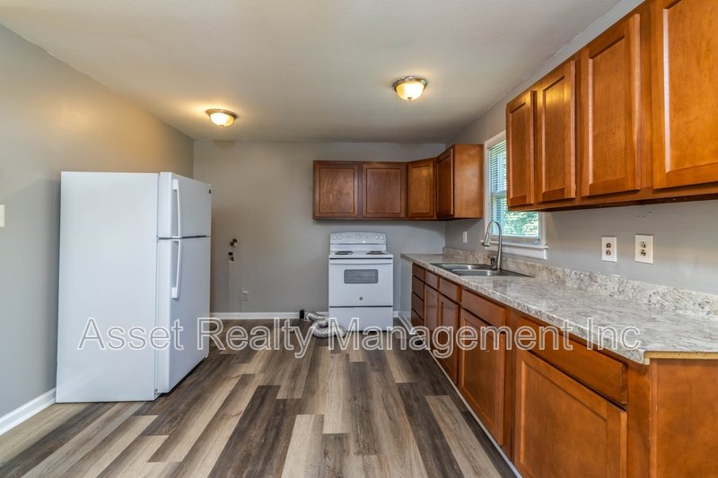 2139 West Gilbert Lane property image