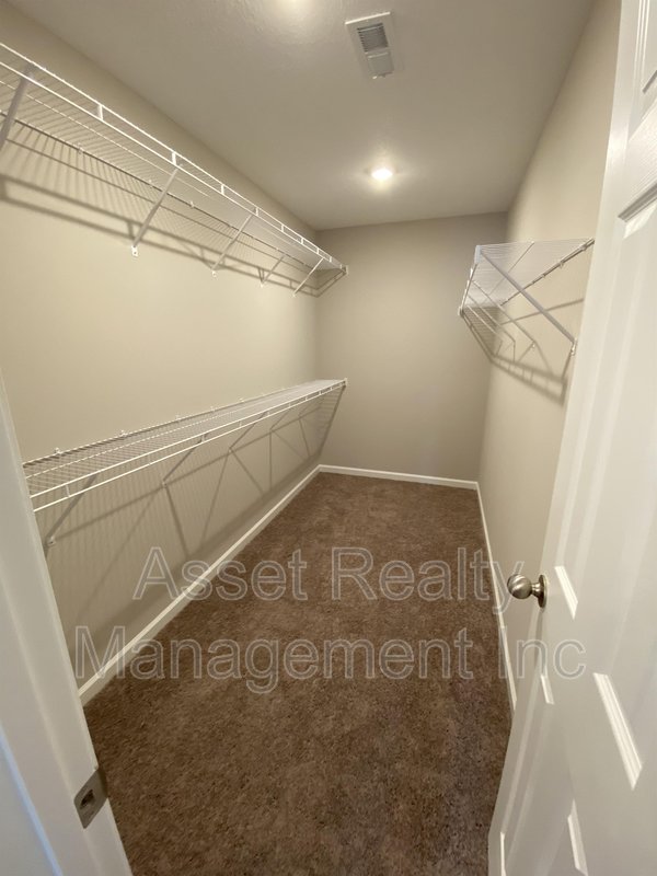8233 Zodiac Ln property image