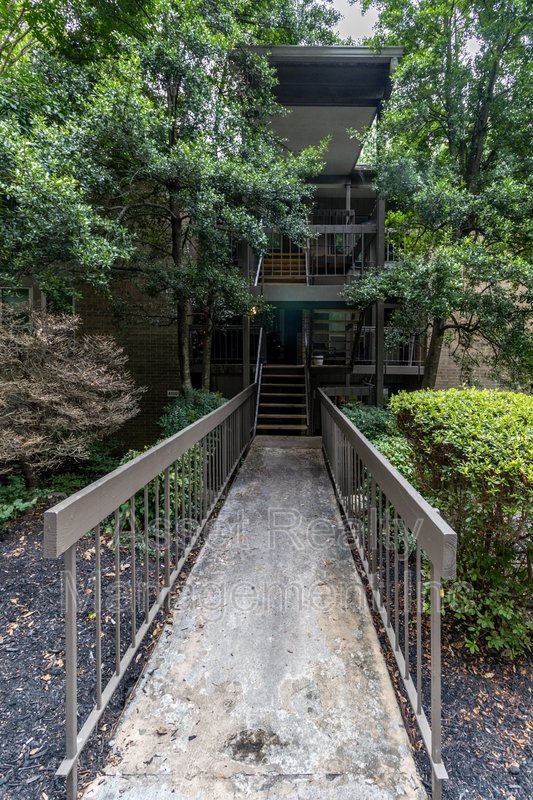 8510 Madrid Court - 8510 property image