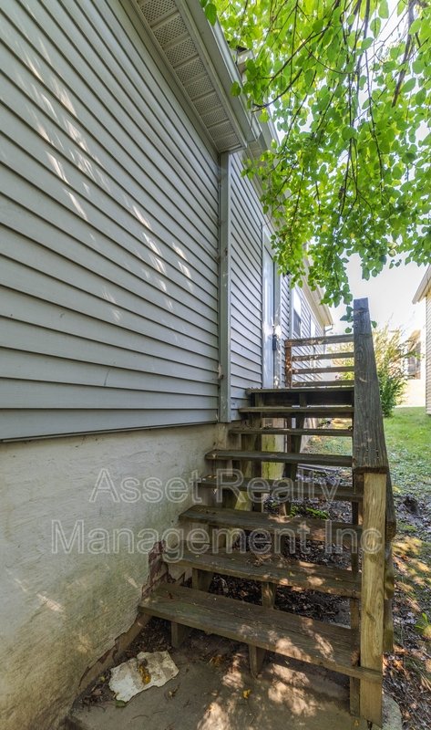 2200 Parkview Avenue property image