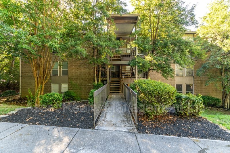 8510 Madrid Court - 8510 property image