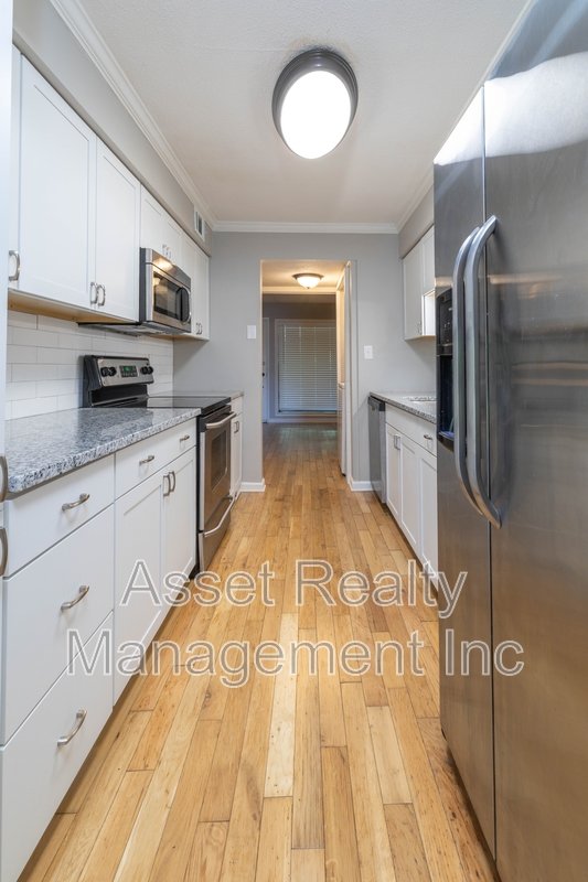 8510 Madrid Court - 8510 property image