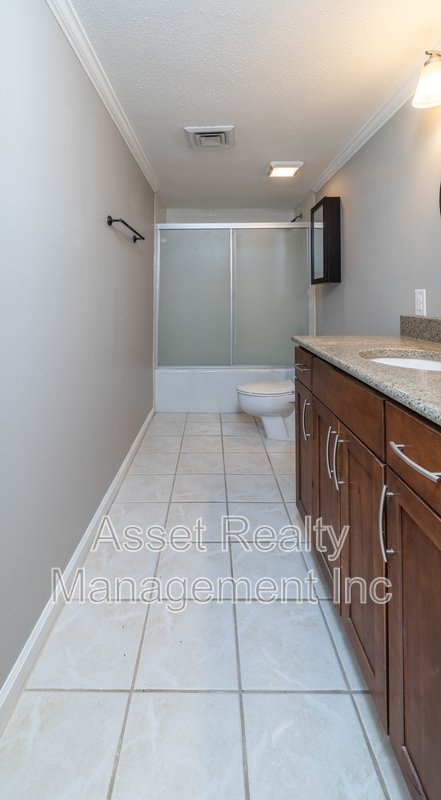 8510 Madrid Court - 8510 property image