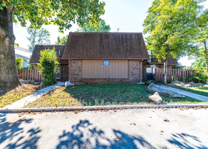 9124 Woodpark Lane Northwest - A property image