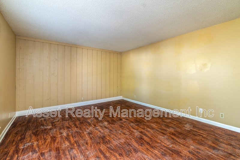 9124 Woodpark Lane Northwest - A property image