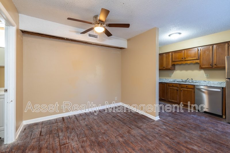 9124 Woodpark Lane Northwest - A property image