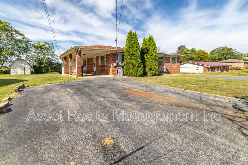 218 Britton Drive property image