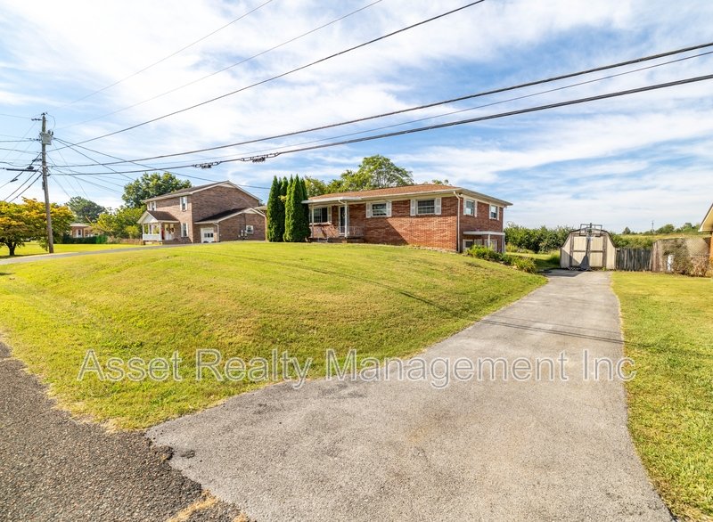 218 Britton Drive property image