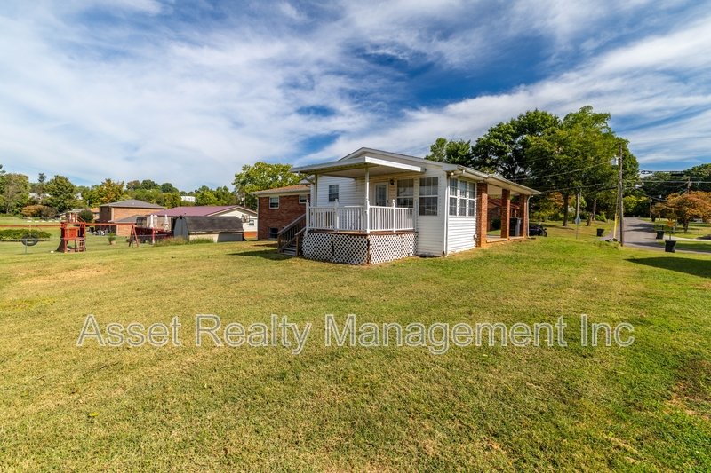 218 Britton Drive property image