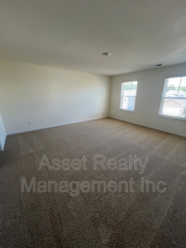 183 Claire Place property image