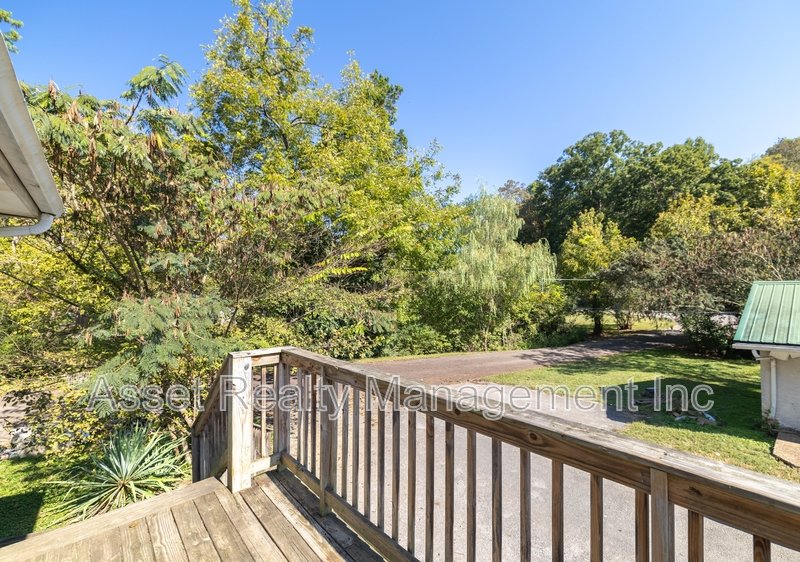 610 Lester Road Unit 4 property image