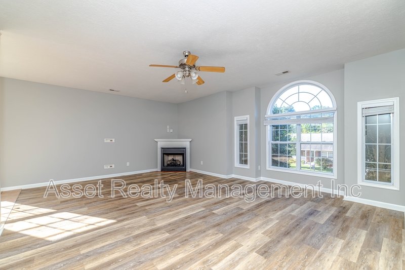 506 Drakewood Dr property image