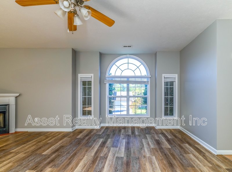 506 Drakewood Dr property image