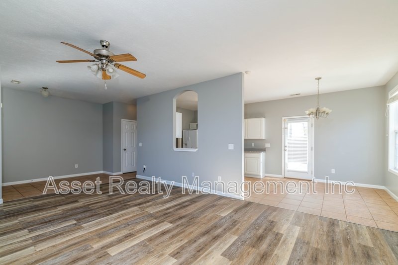 506 Drakewood Dr property image