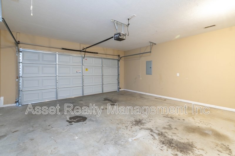 506 Drakewood Dr property image
