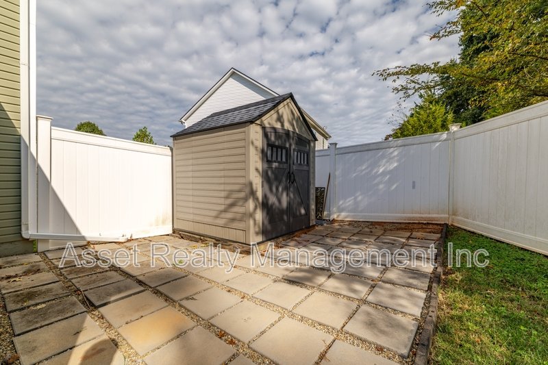 1416 Madison Oaks Road property image