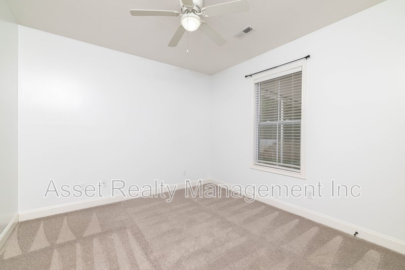 1416 Madison Oaks Road property image
