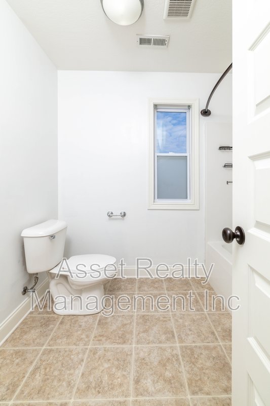 1416 Madison Oaks Road property image