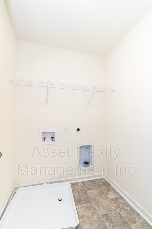 329 Aspen Drive property image
