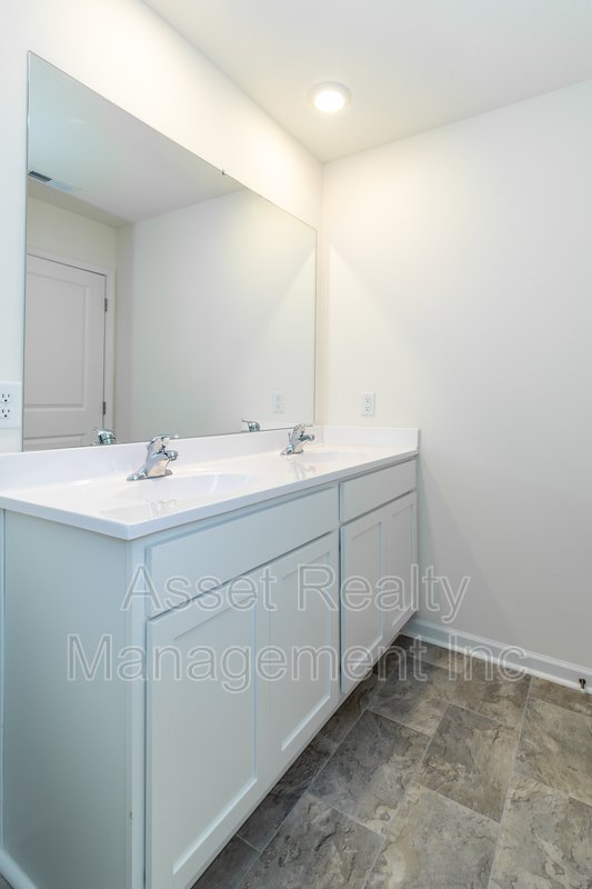 329 Aspen Drive property image