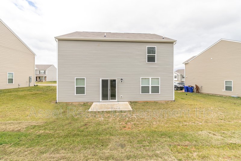 329 Aspen Drive property image