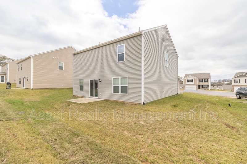 329 Aspen Drive property image