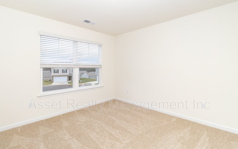 329 Aspen Drive property image
