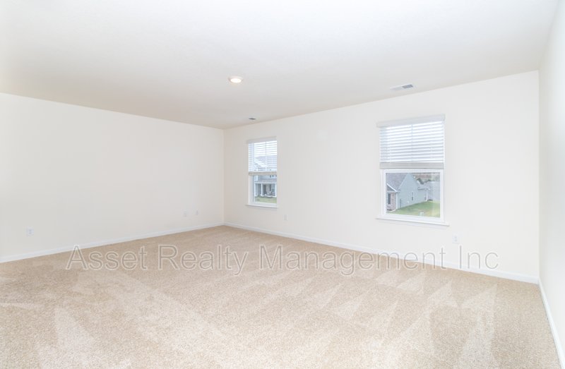 329 Aspen Drive property image