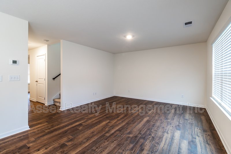 329 Aspen Drive property image