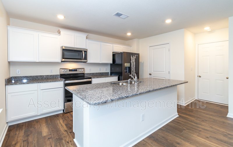 329 Aspen Drive property image