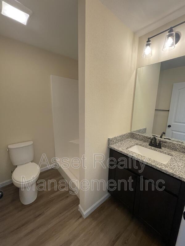 914 Warrior Hill Drive - 1 property image