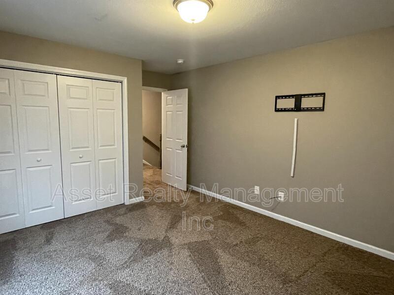 8107 Cambridge Reserve Drive property image