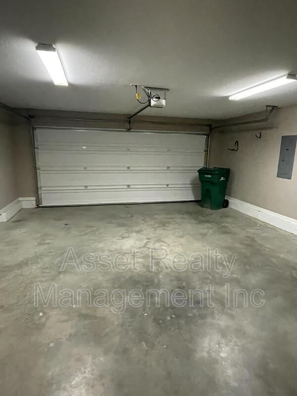 8107 Cambridge Reserve Drive property image