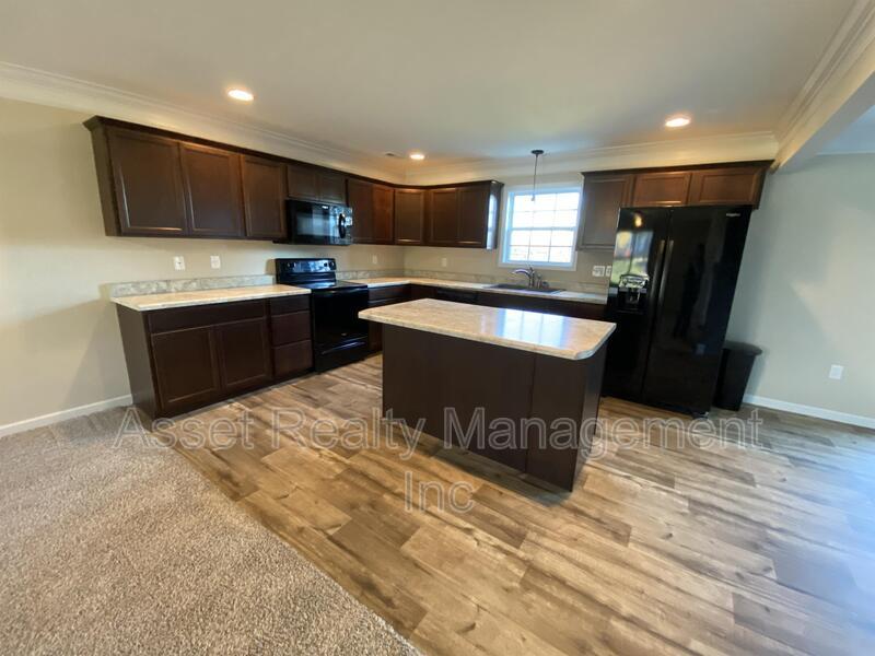 1116 Cloud View Drive property image