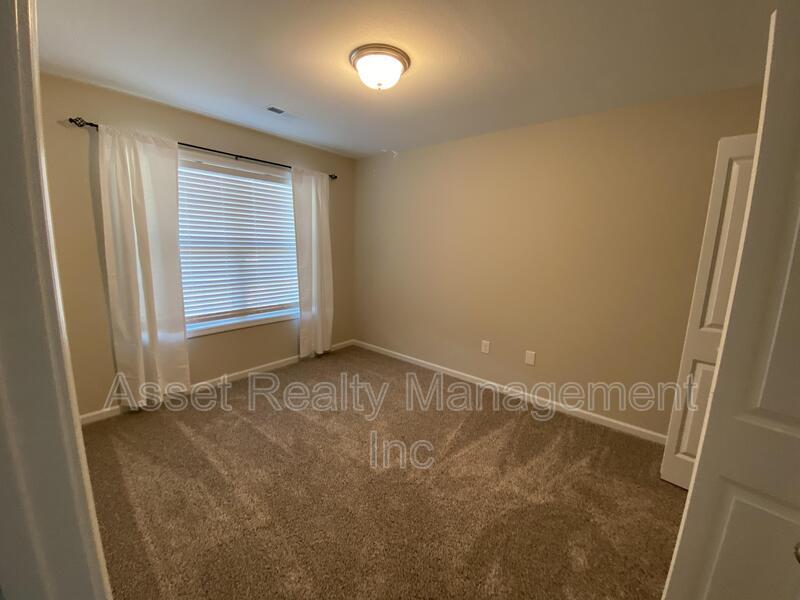 1116 Cloud View Drive property image