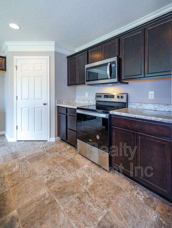 5804 Rain Cloud Road property image