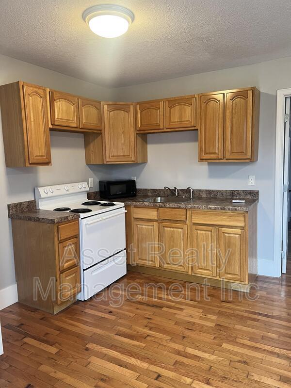 2359 East 5th Avenue - 4 property image