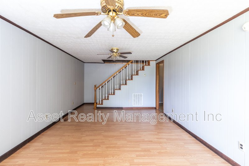 513 Benton Cir property image