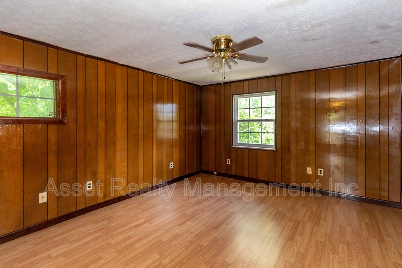 513 Benton Cir property image