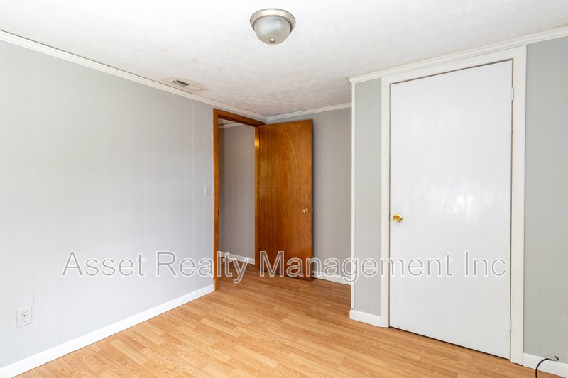 513 Benton Cir property image