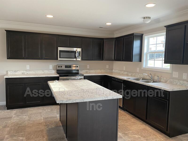 8205 Zodiac Lane property image
