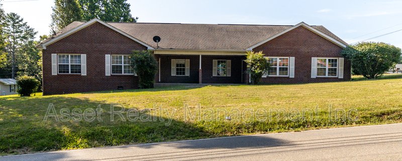 4622 Ventura Drive - 4624 property image