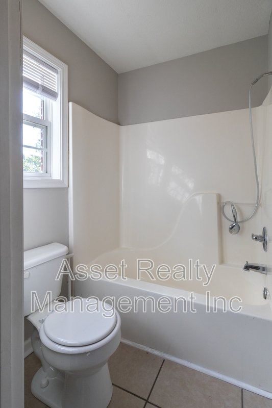 4622 Ventura Drive - 4624 property image